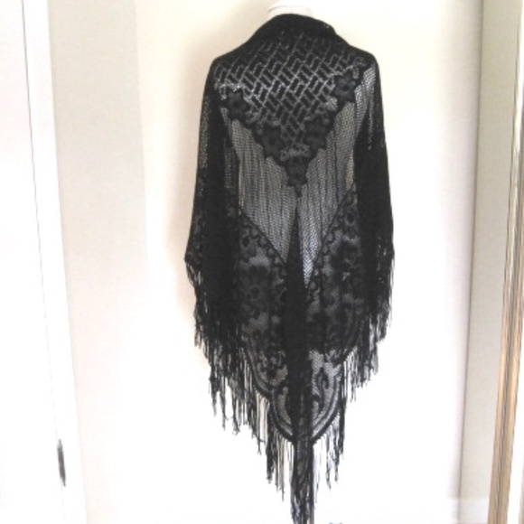 Triangle Lace Fringed Shawl - Picture 2 of 7